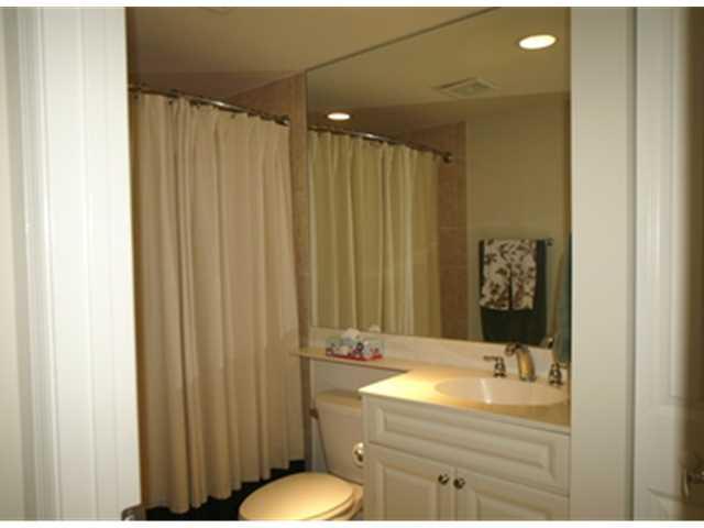 975 NW Flagler Avenue 202