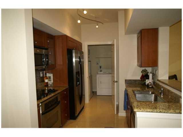 975 NW Flagler Avenue 202