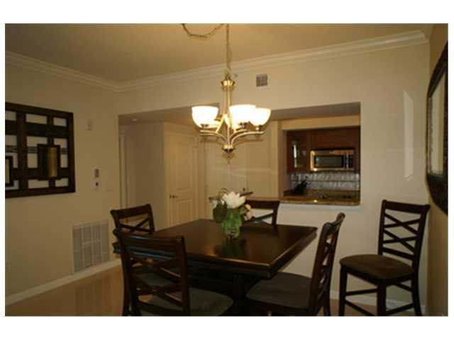 975 NW Flagler Avenue 202