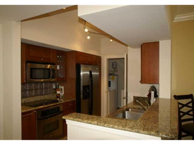 975 NW Flagler Avenue 202