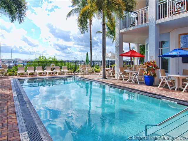 715 NW Flagler Avenue 301
