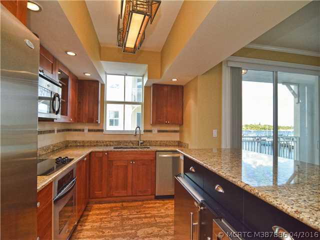 715 NW Flagler Avenue 301