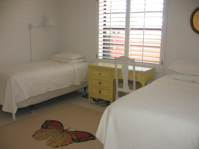 300 N Highway A1a 104d