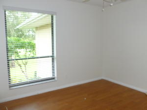 20 SE Turtle Creek Dr #D