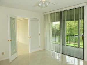 20 SE Turtle Creek Dr #D