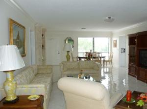 20 SE Turtle Creek Dr #D