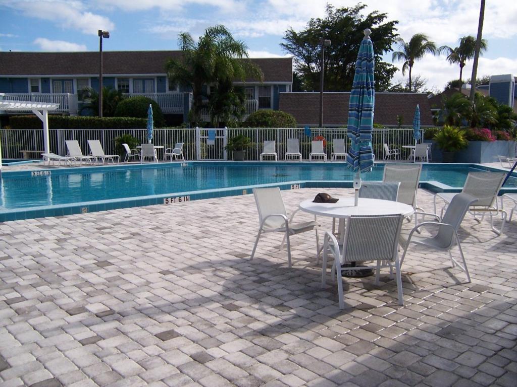 107 Ocean Dunes Circle