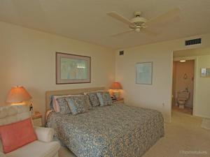 301 S Seas Drive 302