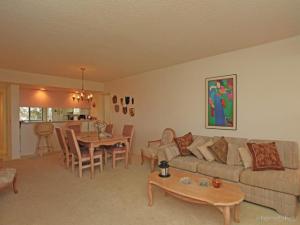 301 S Seas Drive 302