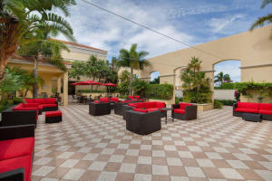 701 S Olive Avenue Ph04