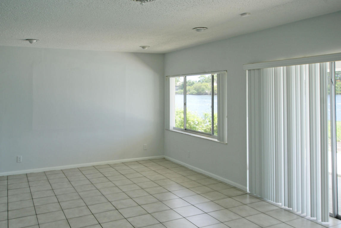 156 Gulfstream Drive