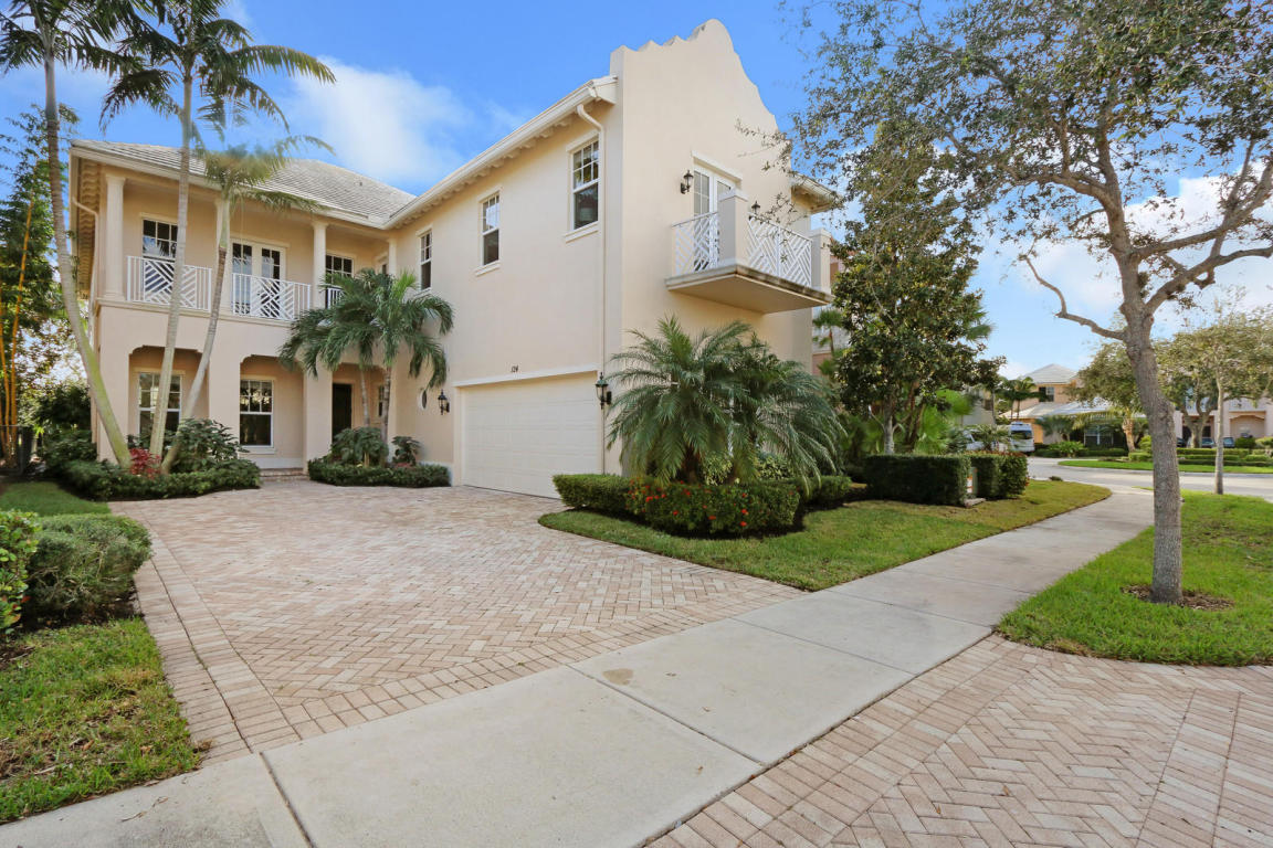 124 Tulip Tree Court