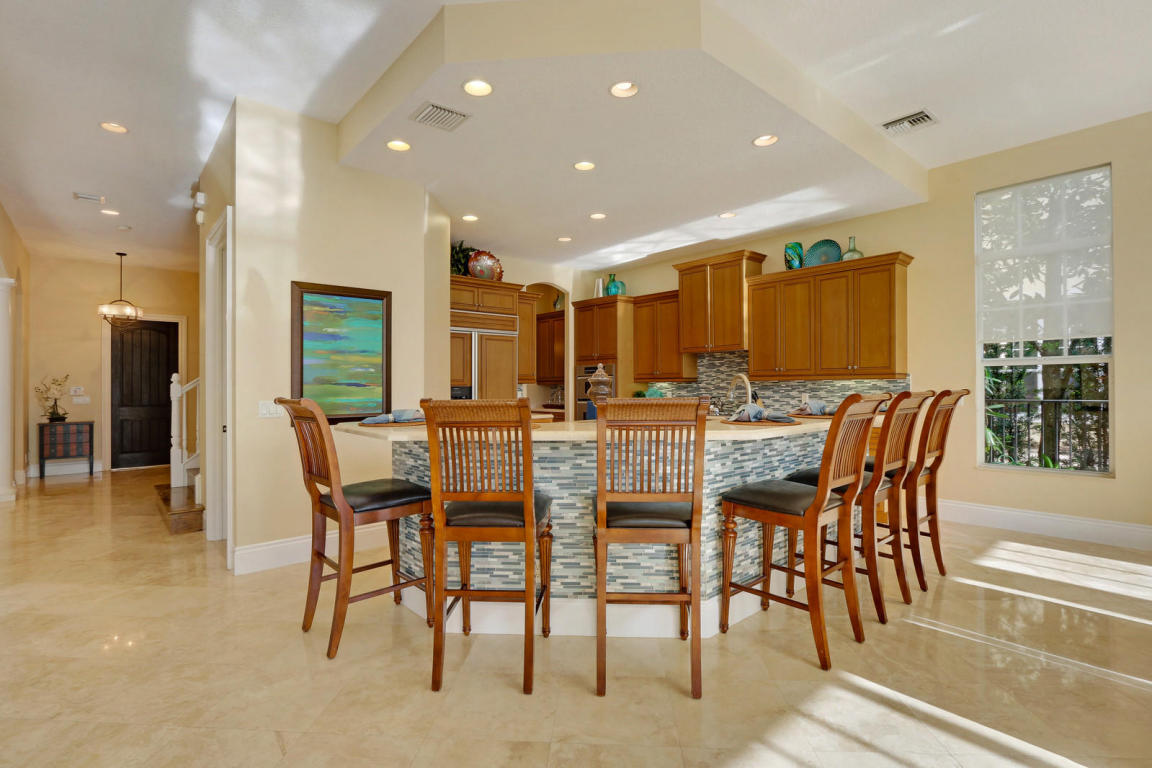 124 Tulip Tree Court