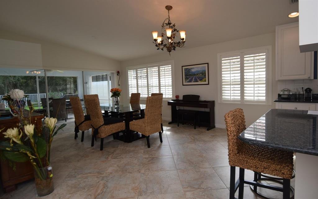 780 SW Tamarrow Place