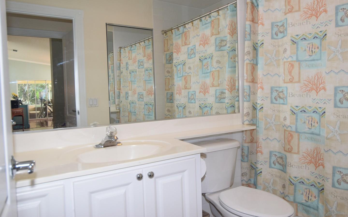 772 SW Tamarrow Place