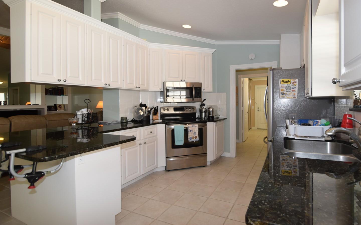 772 SW Tamarrow Place