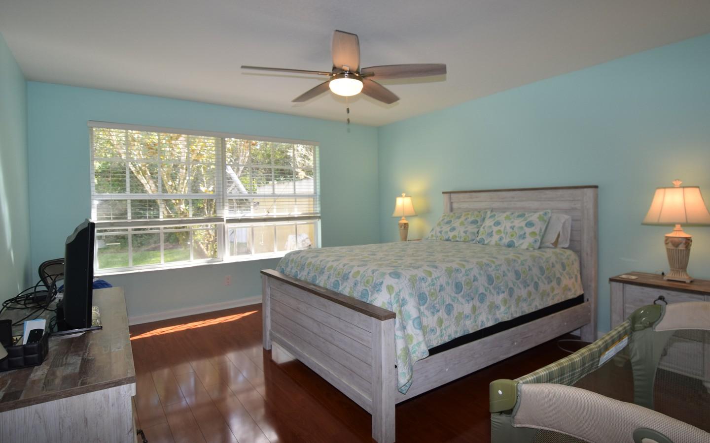 772 SW Tamarrow Place