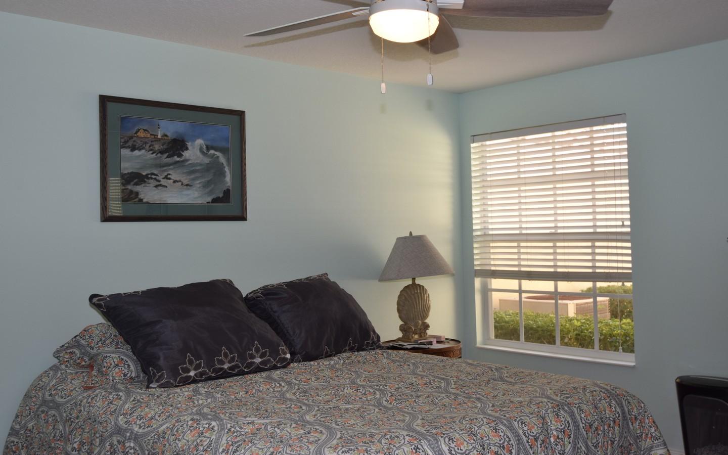 772 SW Tamarrow Place