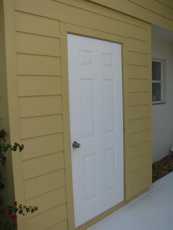 153 Seabreeze Circle