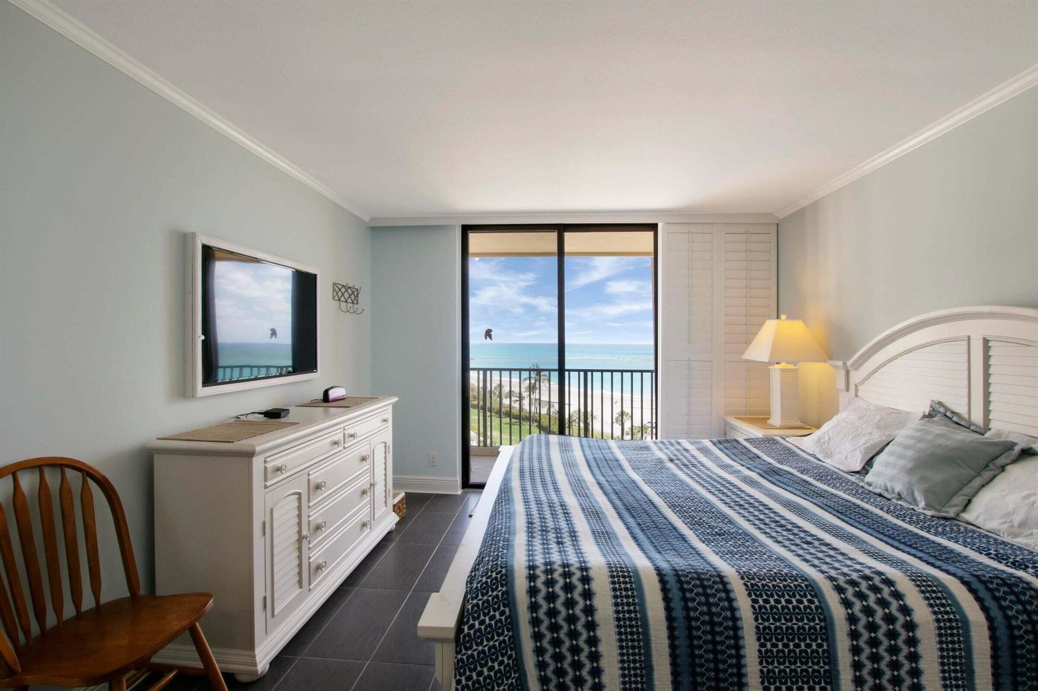 300 Ocean Trail Way 804