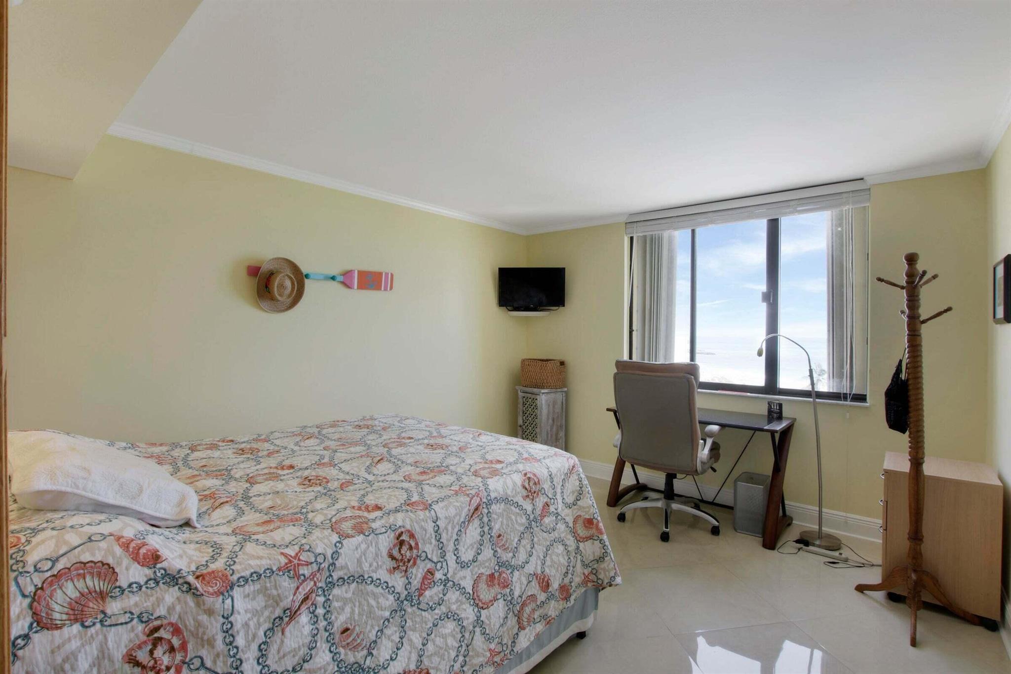 300 Ocean Trail Way 804