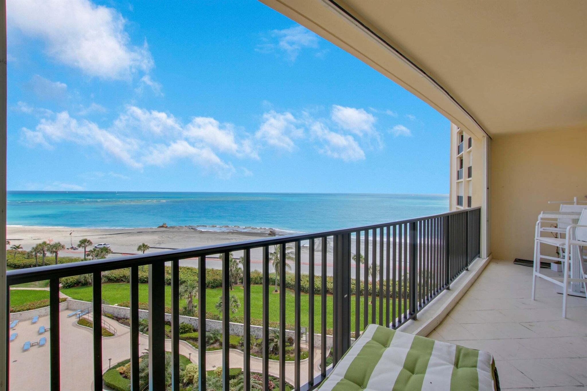 300 Ocean Trail Way 804