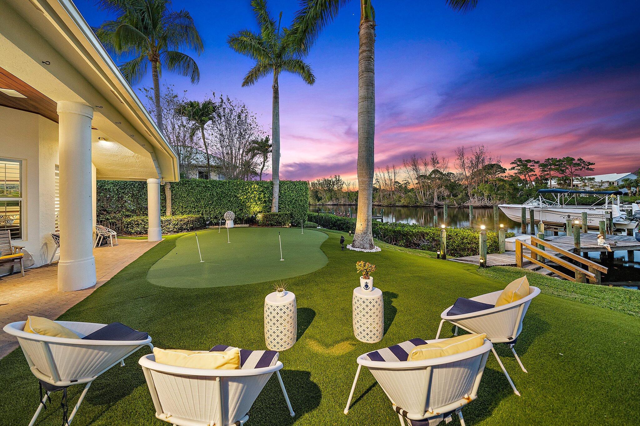 18559 SE Palm Island Lane