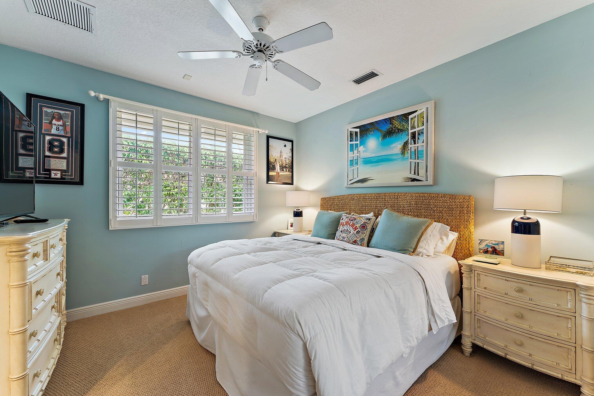 18559 SE Palm Island Lane