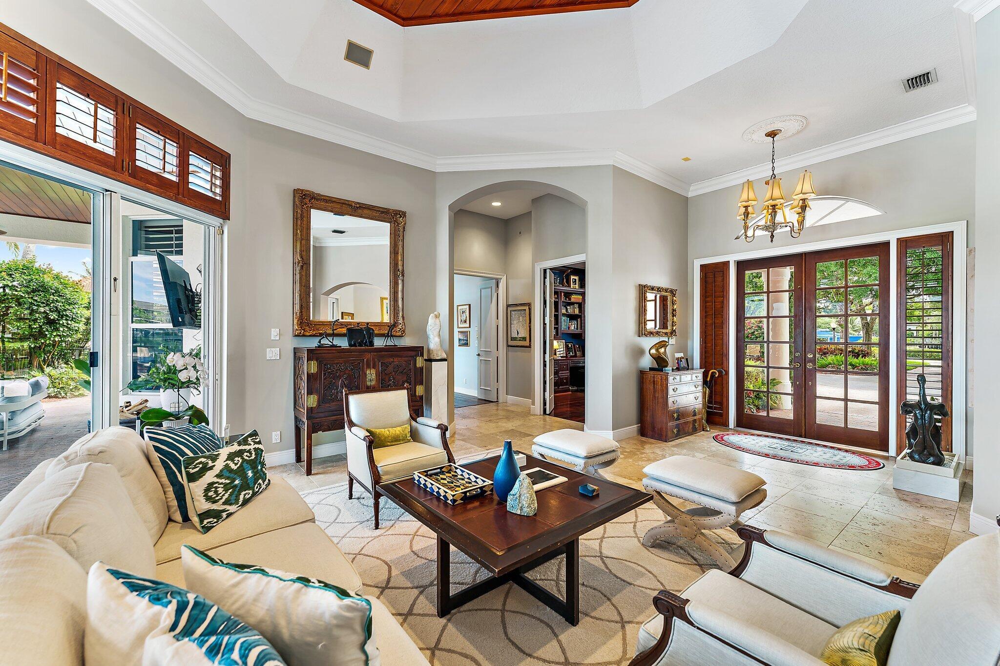 18559 SE Palm Island Lane