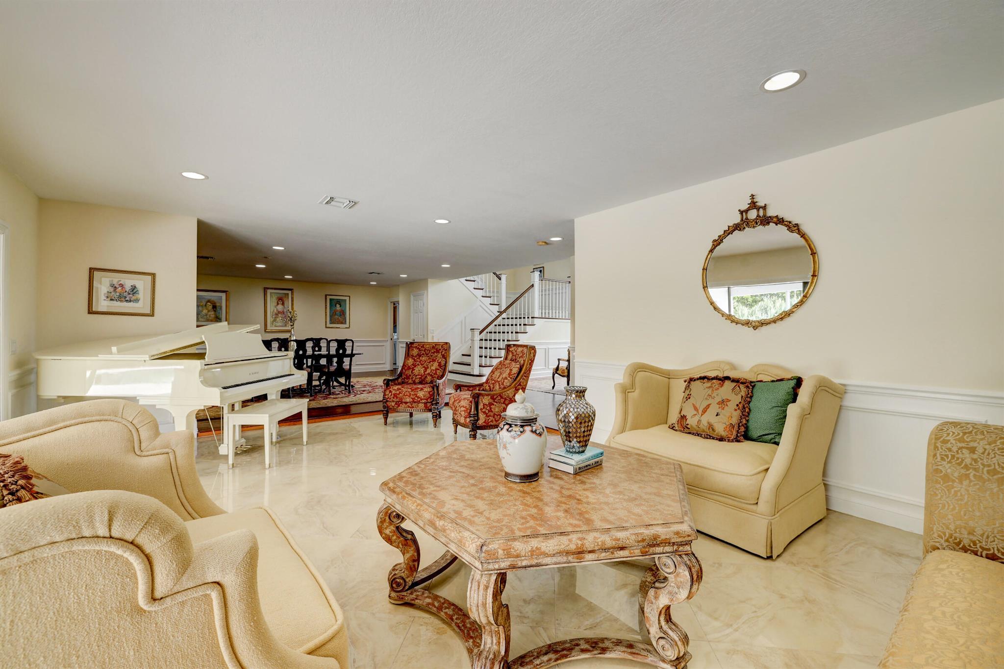 1744 SW Crane Creek Circle