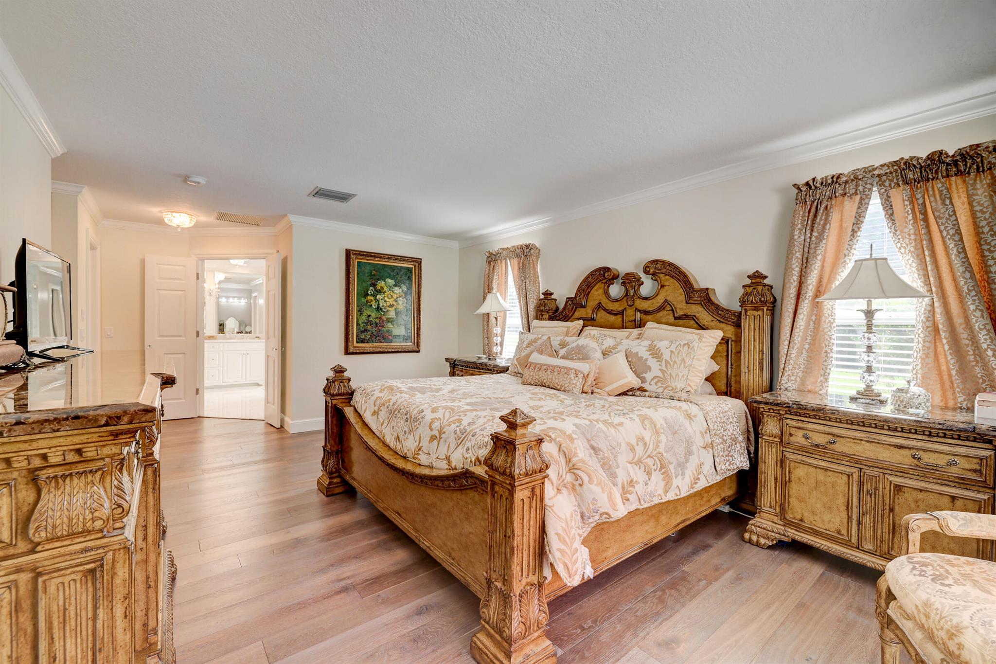 1744 SW Crane Creek Circle