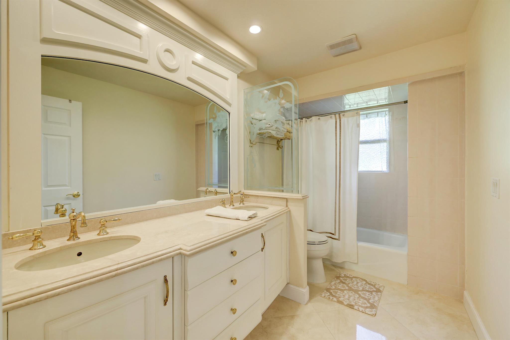 1744 SW Crane Creek Circle