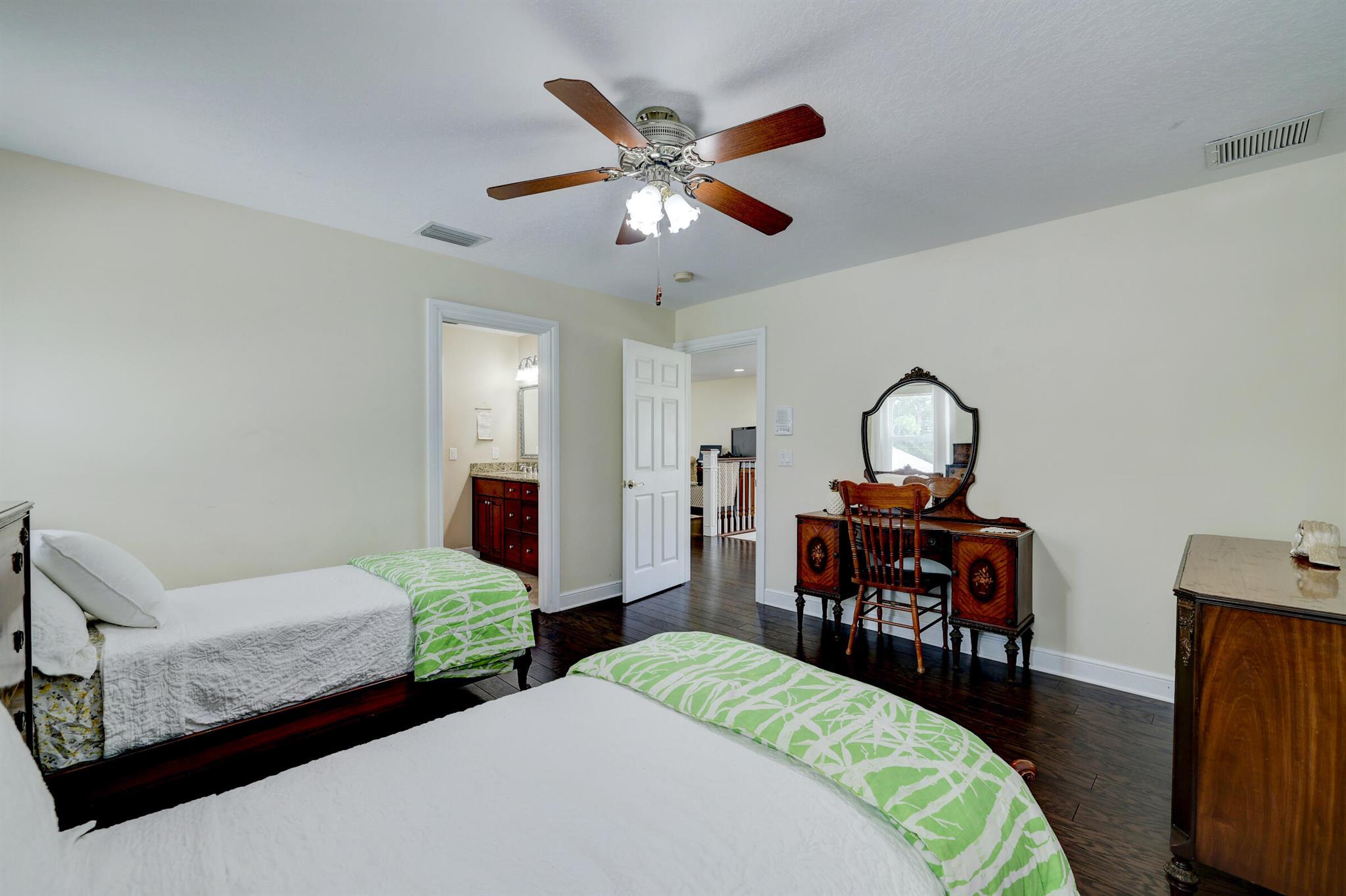 1744 SW Crane Creek Circle