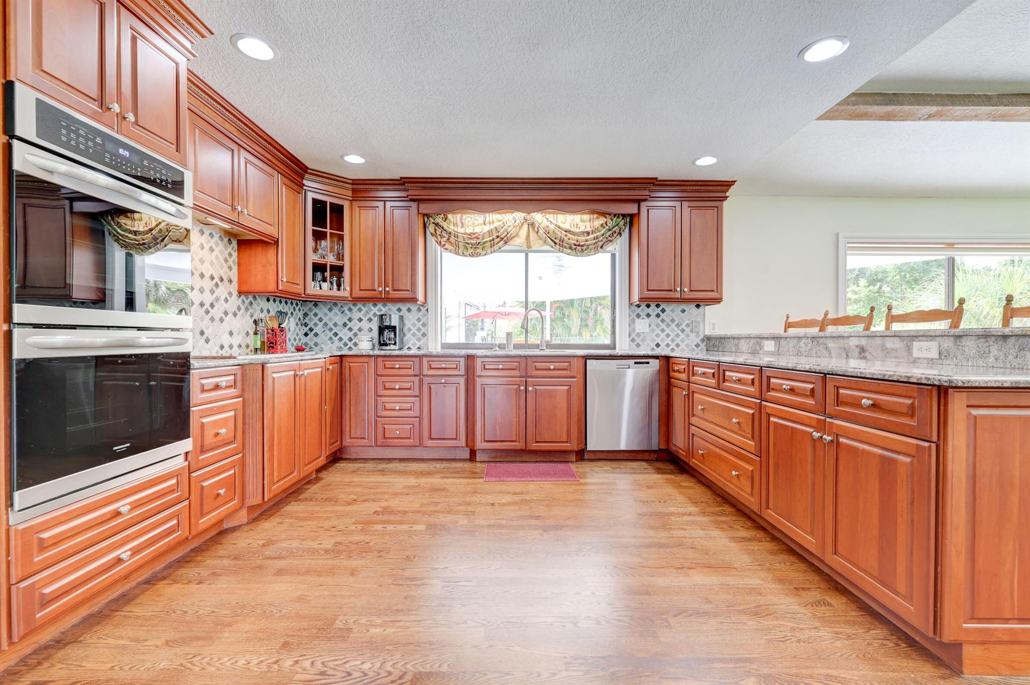 1744 SW Crane Creek Circle