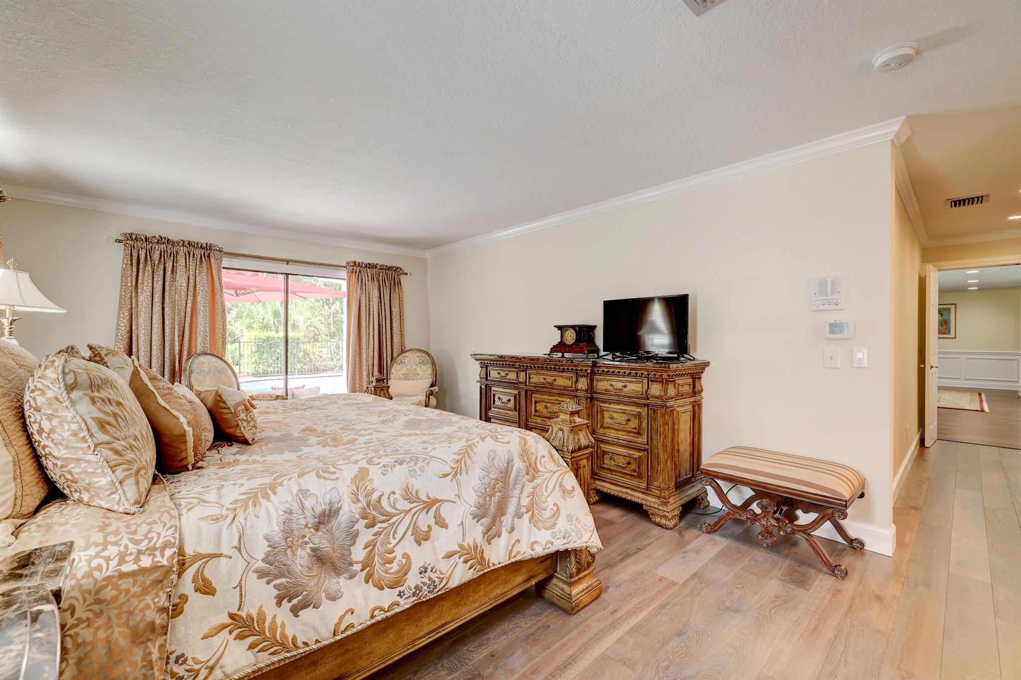 1744 SW Crane Creek Circle