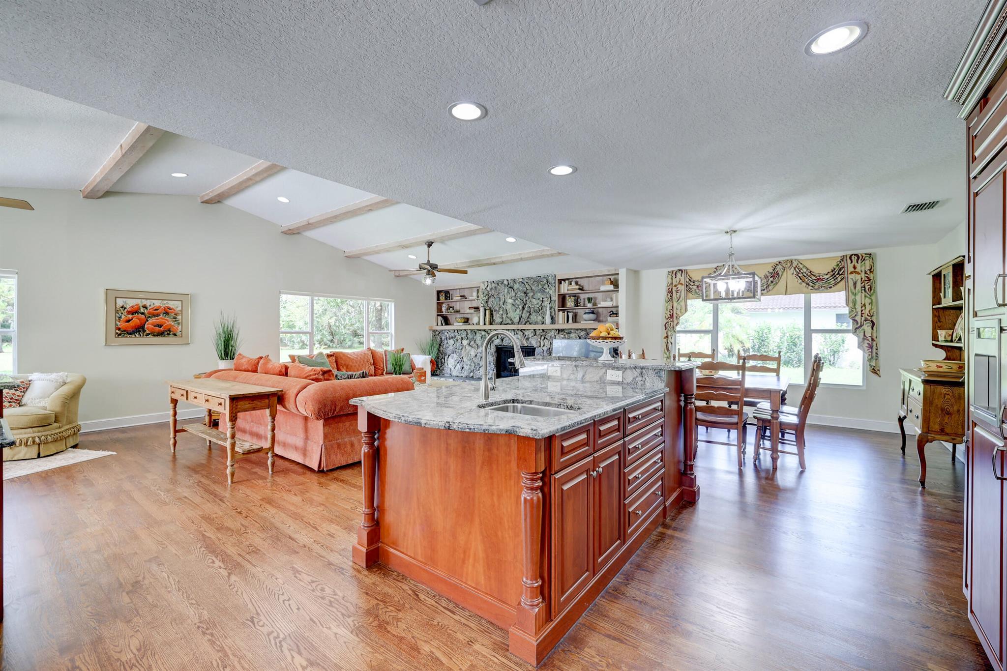 1744 SW Crane Creek Circle