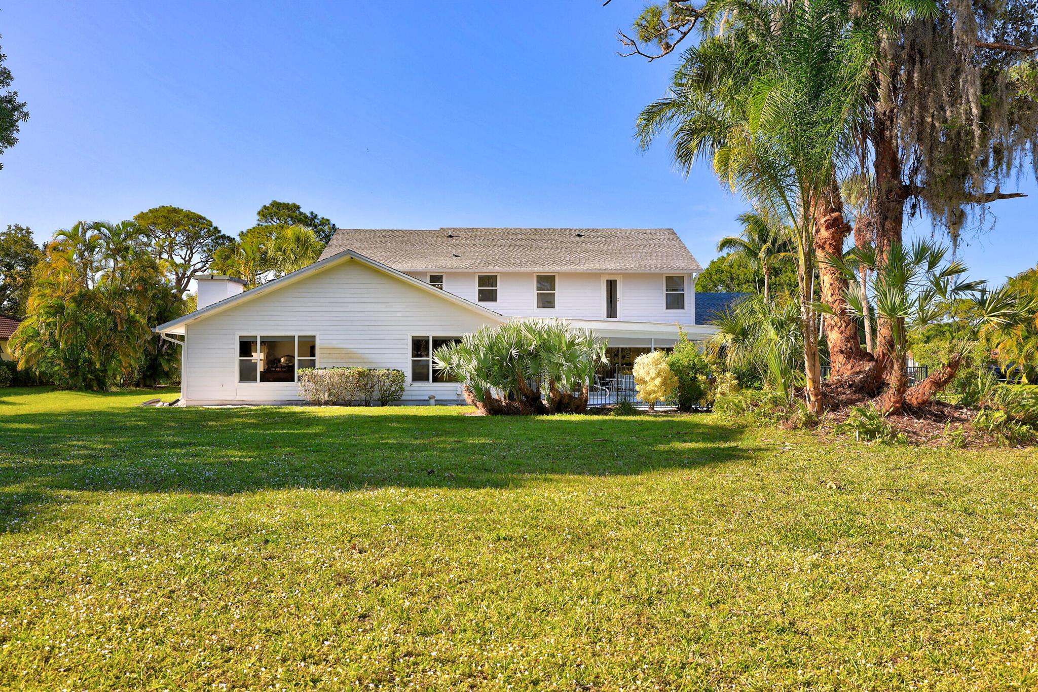 1744 SW Crane Creek Circle