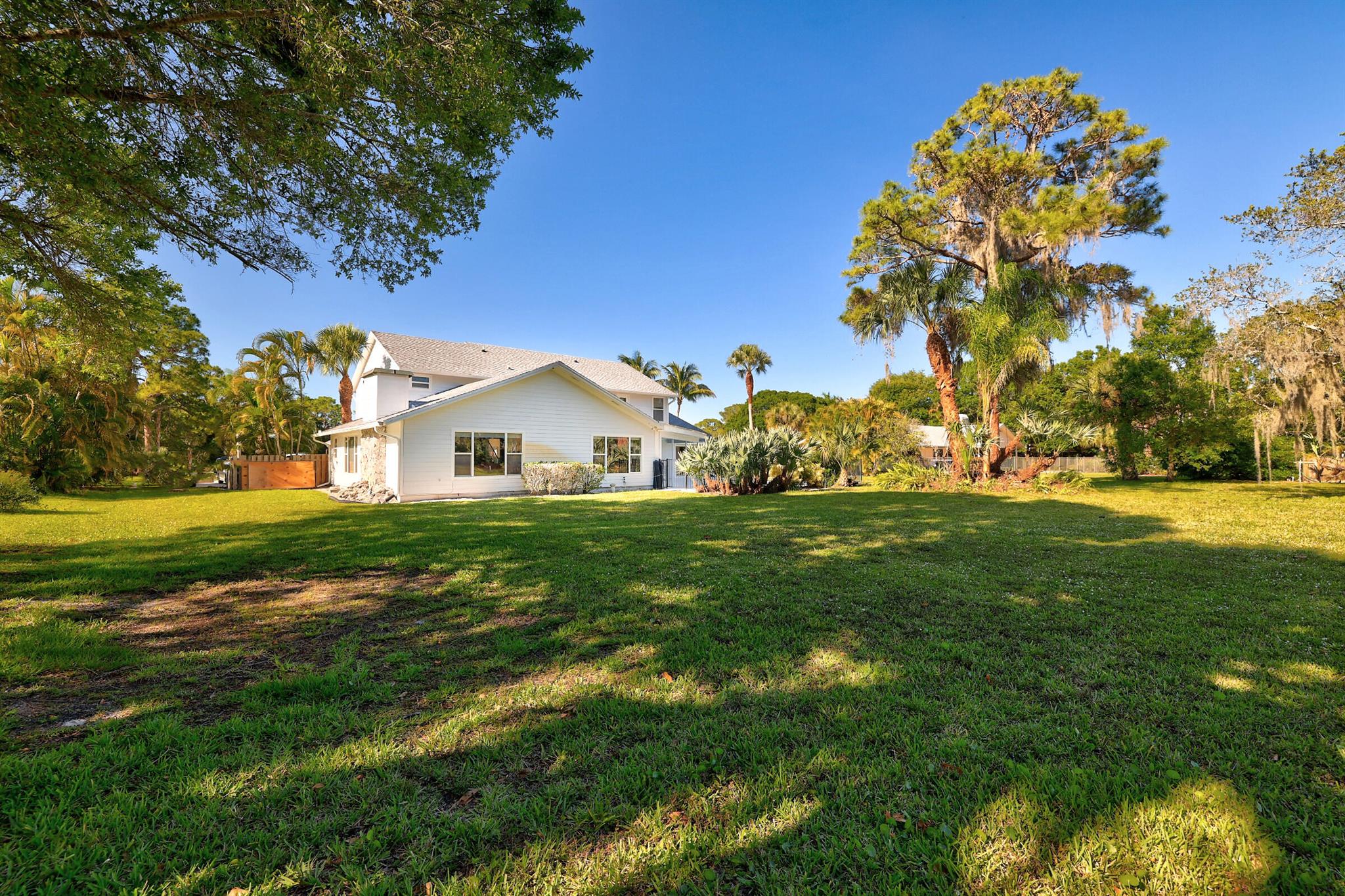 1744 SW Crane Creek Circle