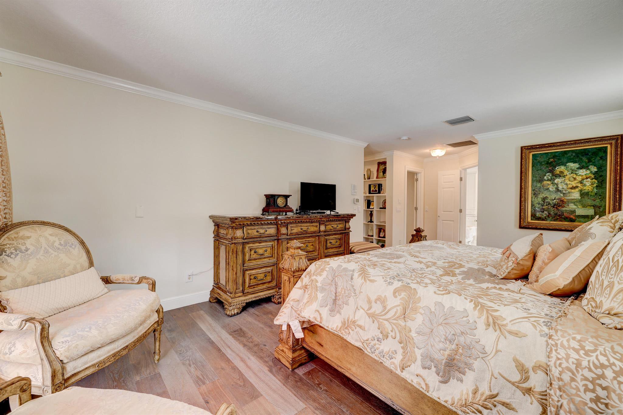 1744 SW Crane Creek Circle