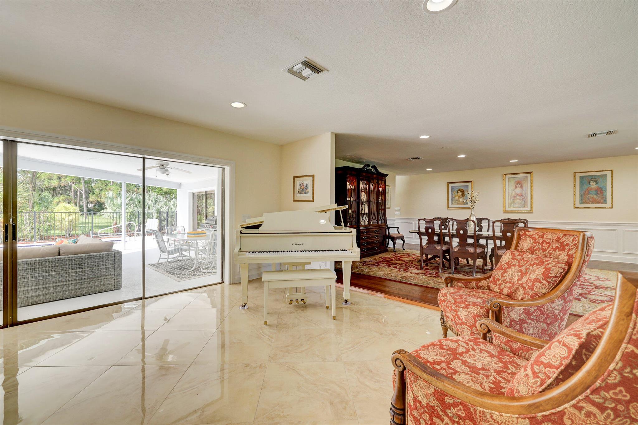 1744 SW Crane Creek Circle