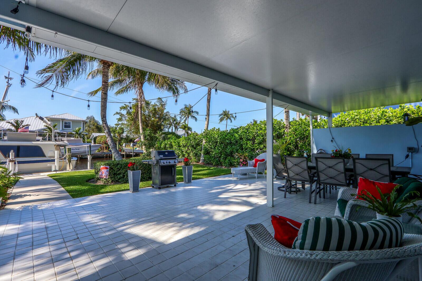 1719 SW Dyer Point Road