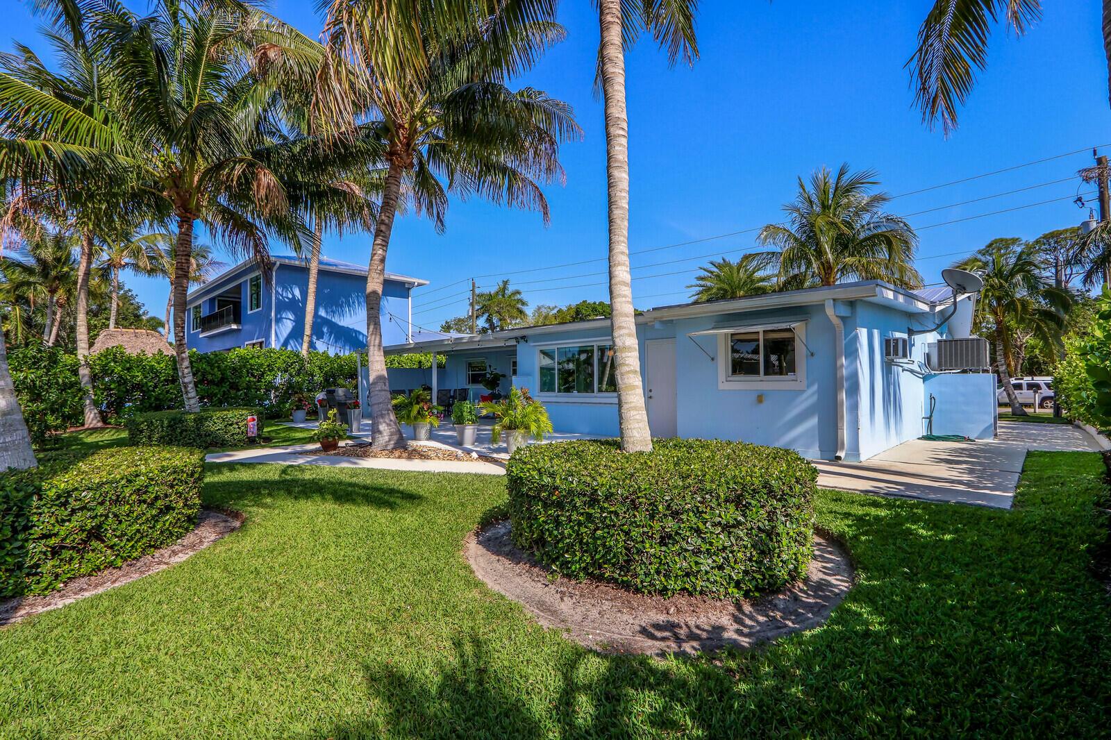 1719 SW Dyer Point Road