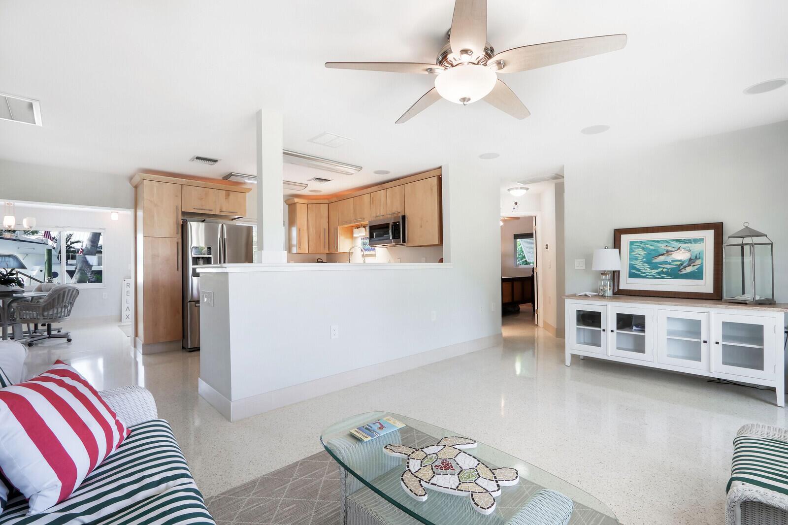 1719 SW Dyer Point Road