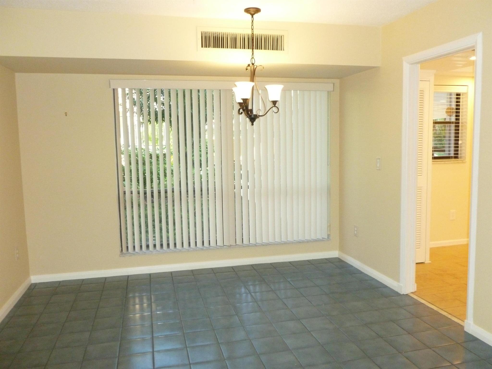 20 SE Turtle Creek Drive A