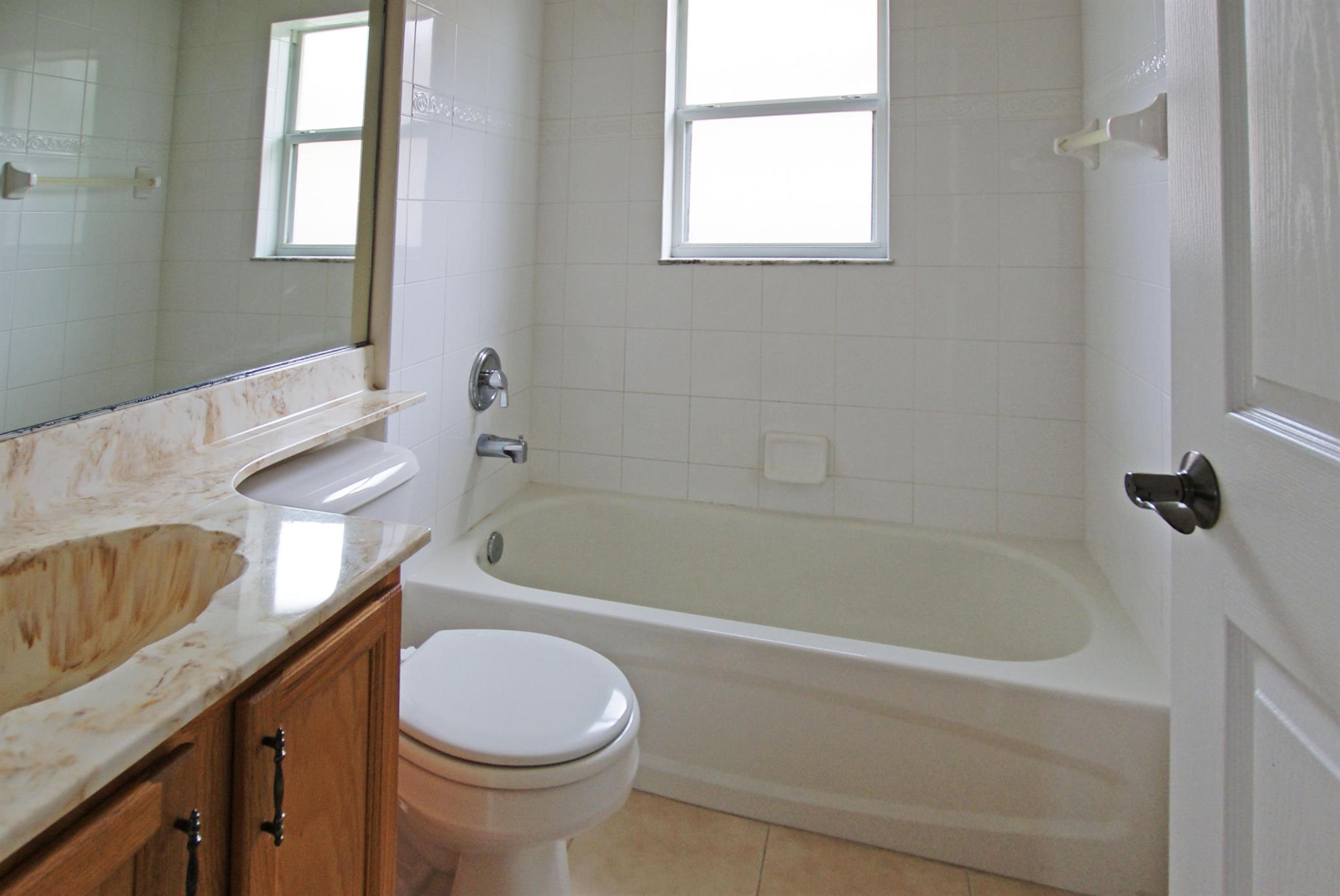 408 SW Ridgecrest Drive