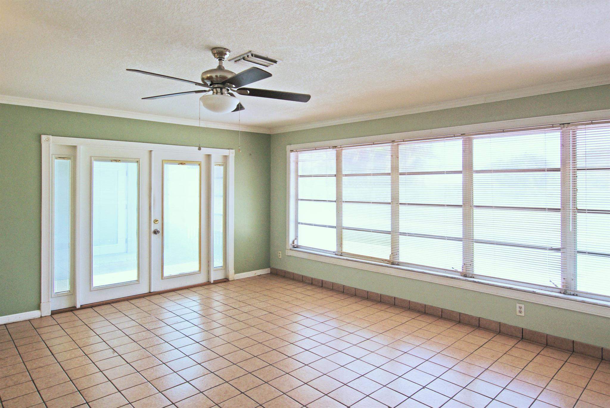 2899 SE Ginza Street