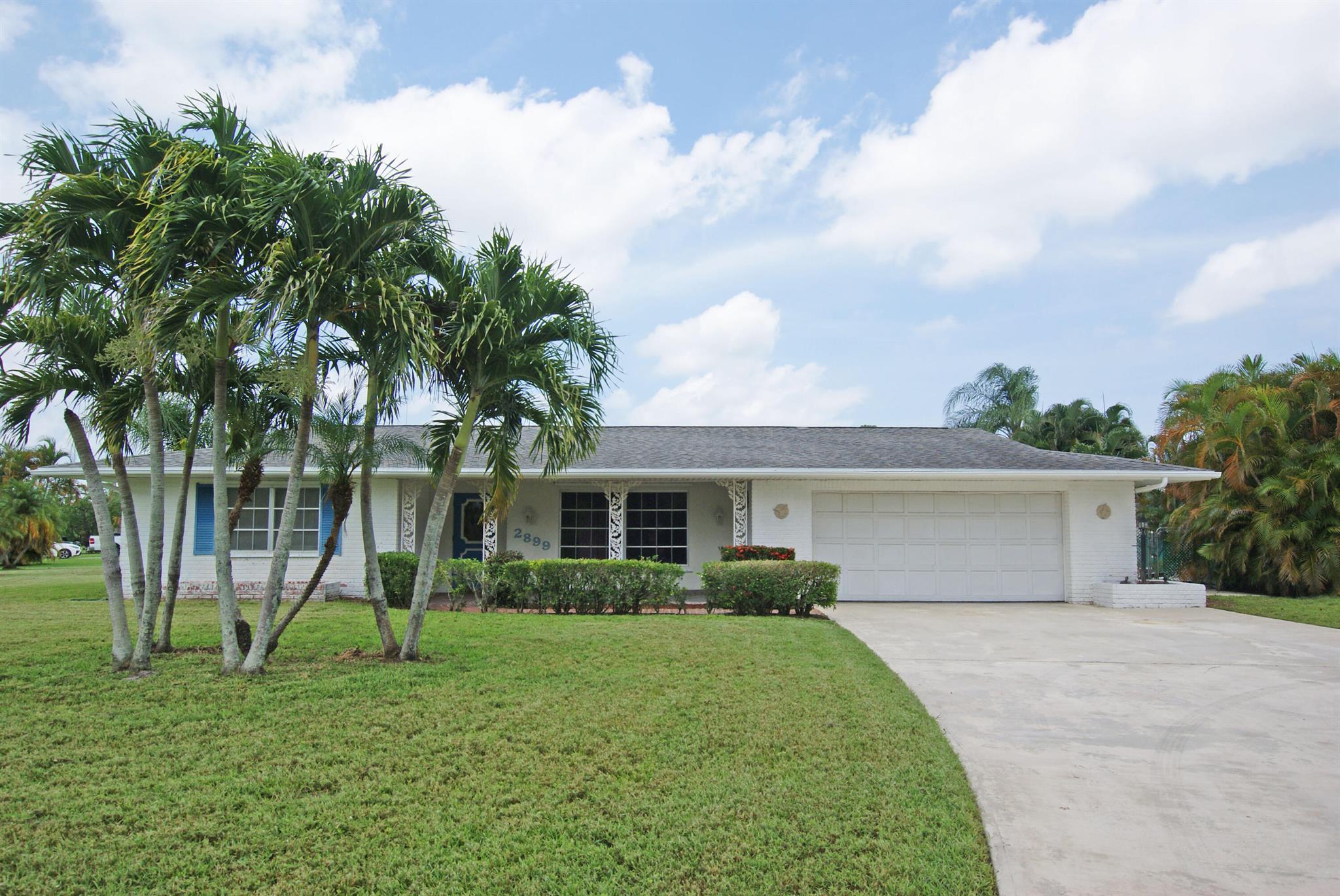 2899 SE Ginza Street