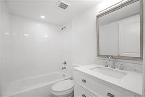 150 Pineview Road D4