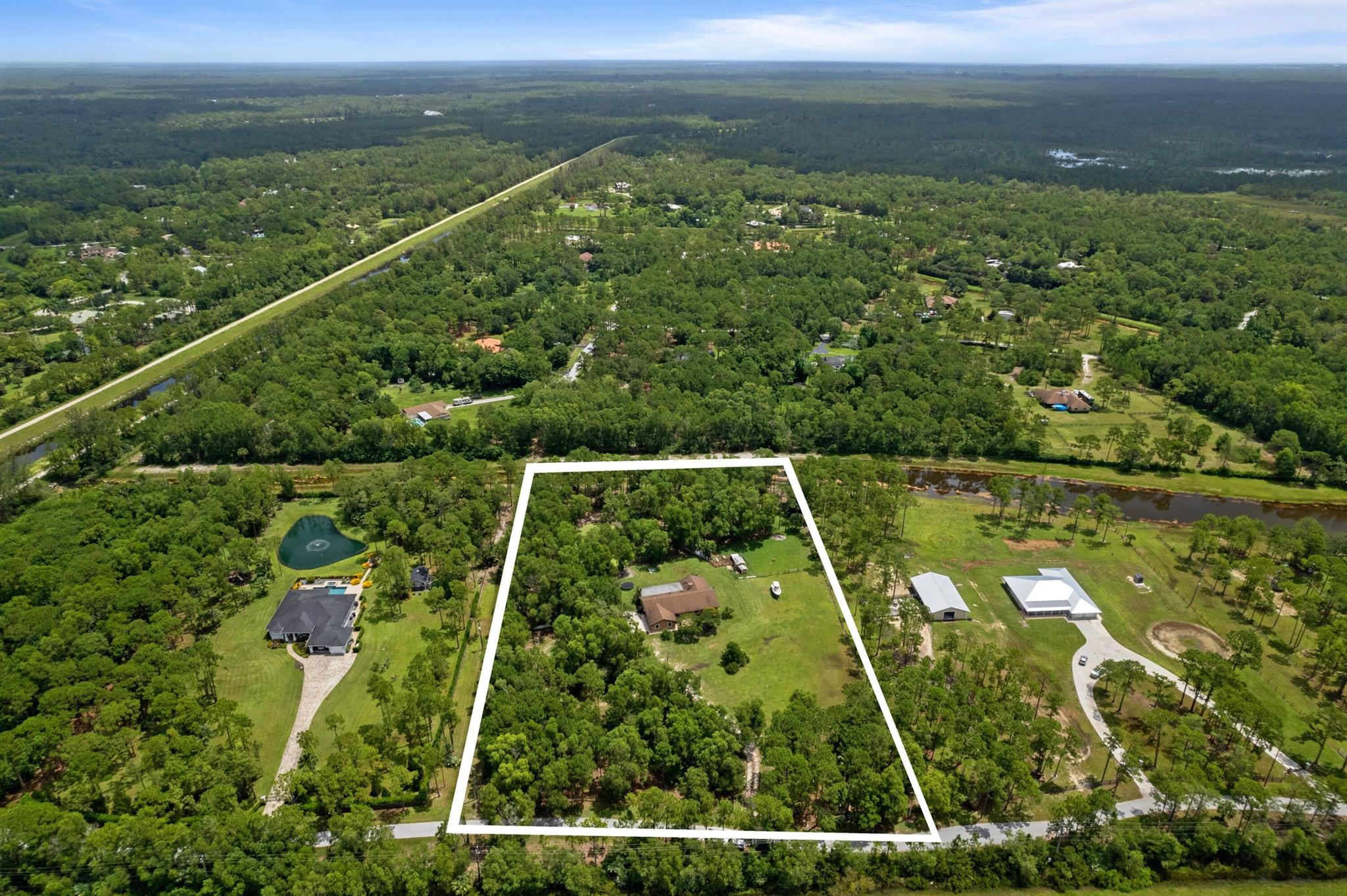 13080 Arrowwood Drive