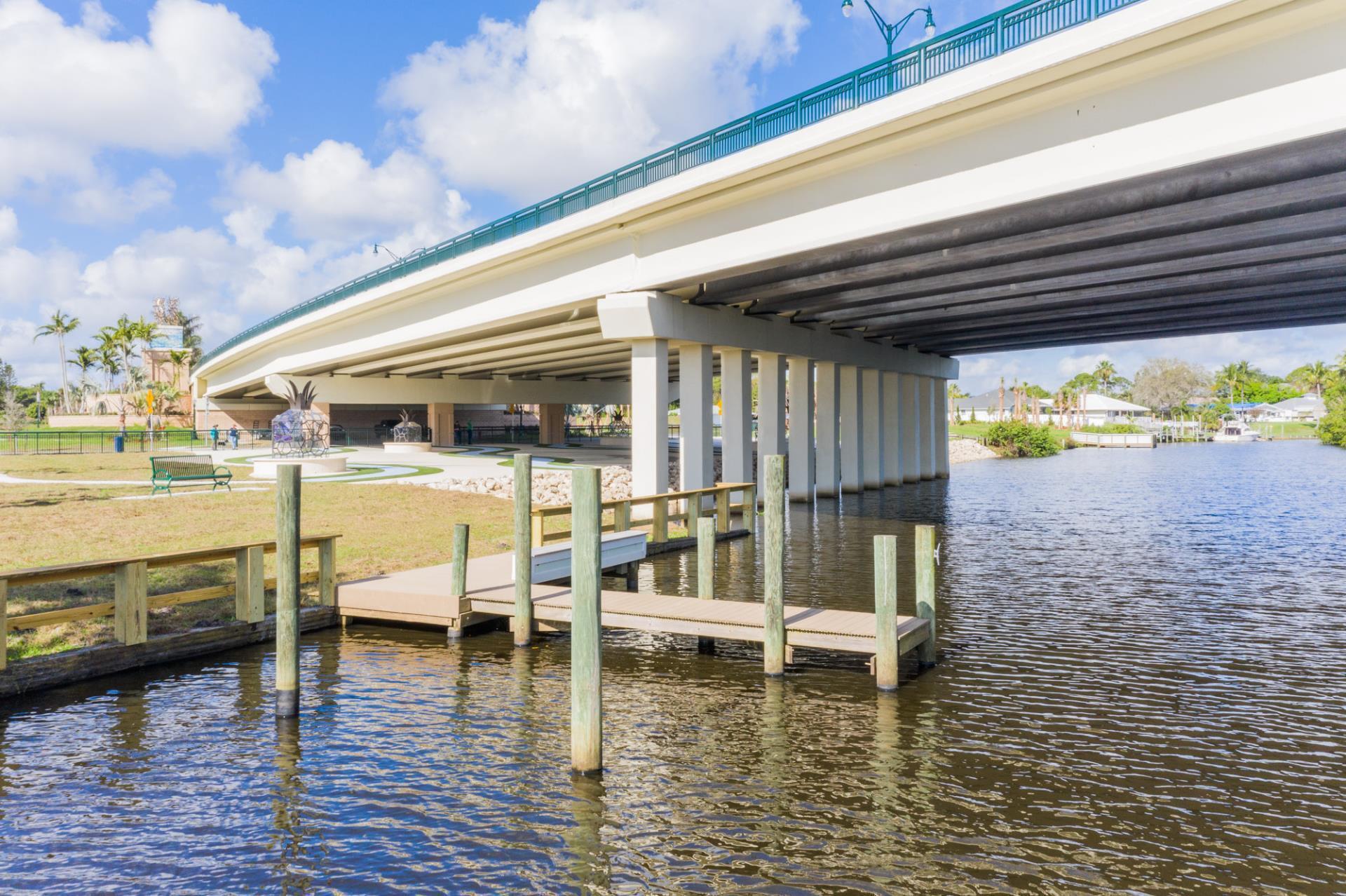 977 SE Bayfront Avenue